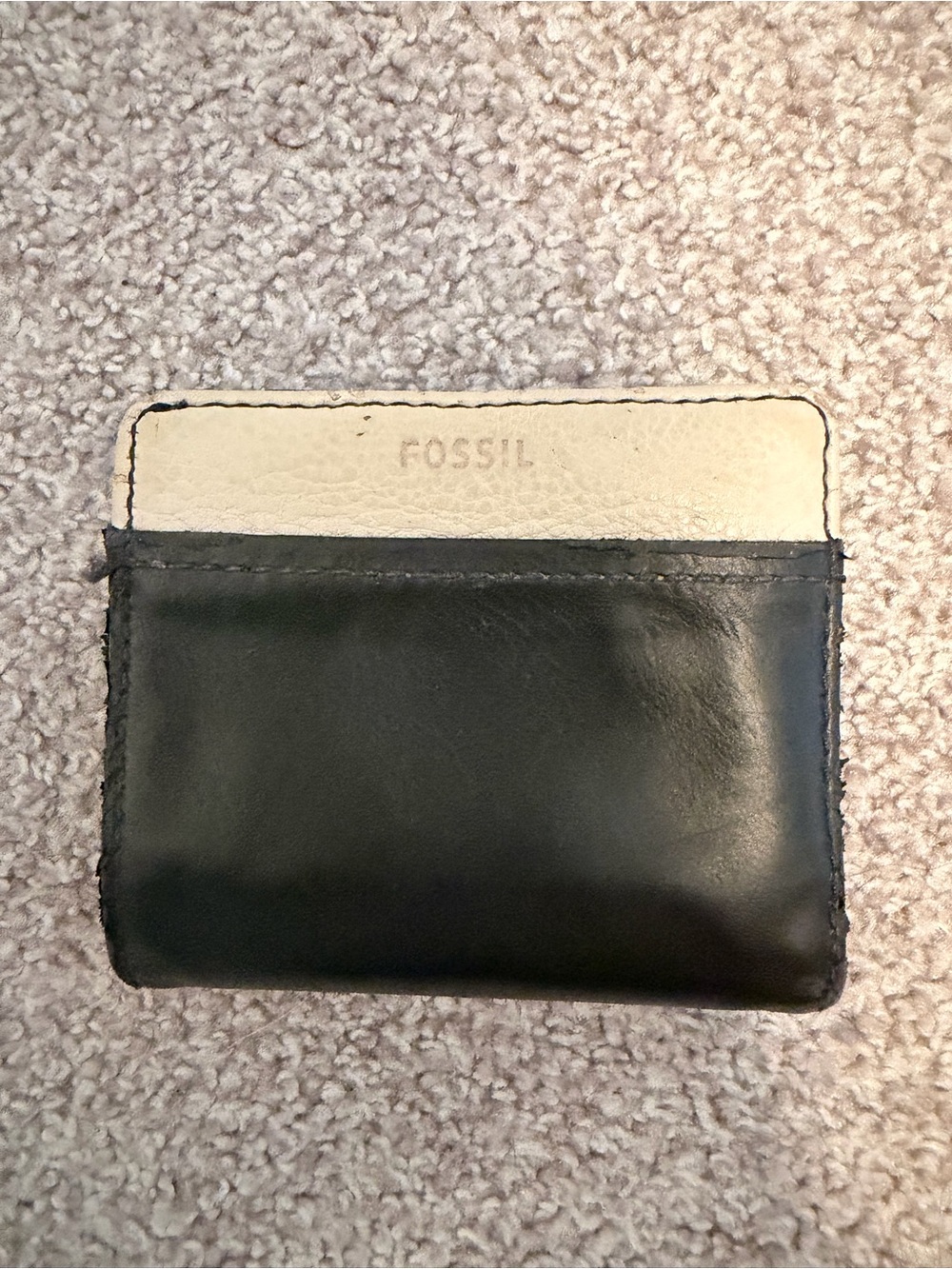 Fossil Black and Cream Leather Card Sleeve